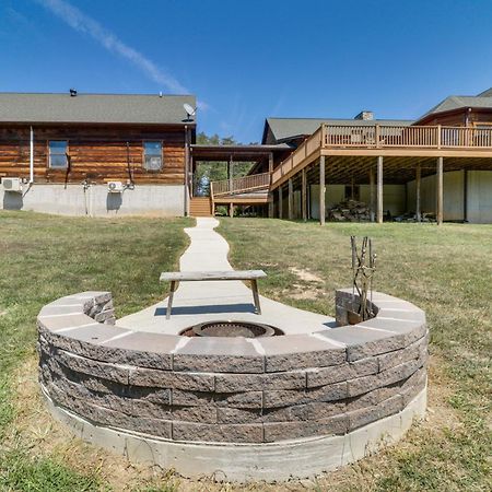 Pet Friendly Garnerland Home With Deck And Porch! 루레이 외부 사진